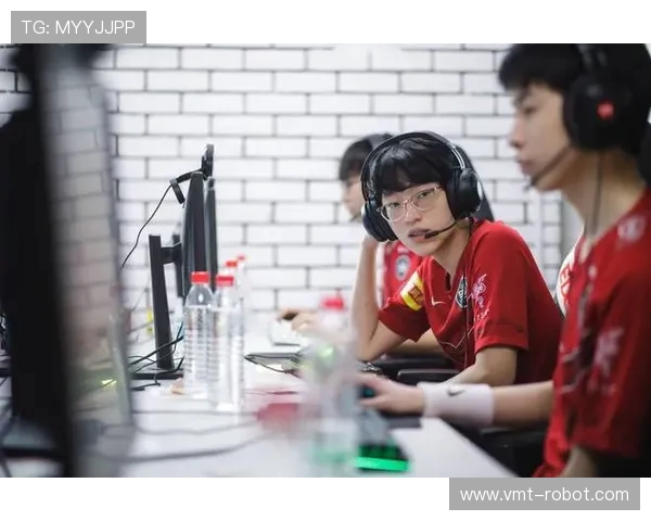 赛后分析：V5与RNG在团队协作中的优劣势对比与启示